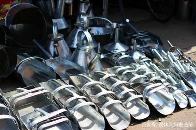 堅(jiān)守與傳承 白鐵皮手藝中的工匠精神