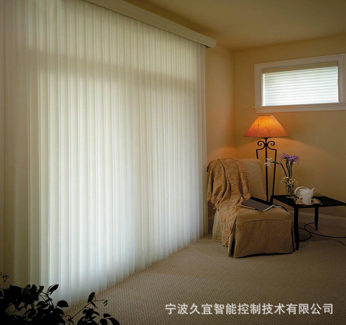 智能開(kāi)合簾 融合便捷與人性化的現(xiàn)代窗簾解決方案